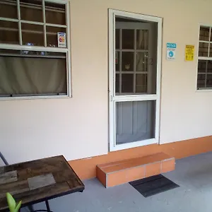 https://cosy-corner-apartment.comcaribbean.com