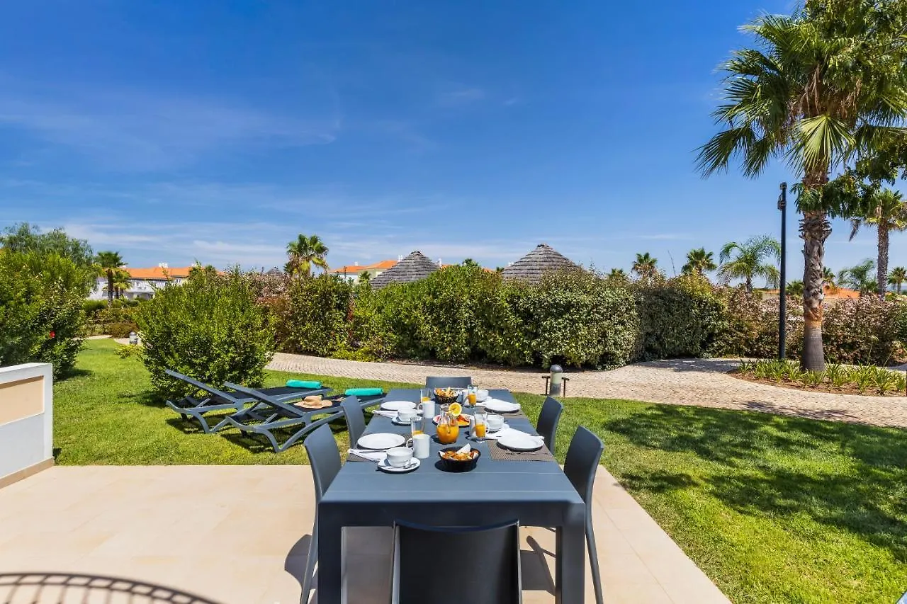 Eden Villas & Apartments Αλμπουφέιρα 4*,  Πορτογαλία