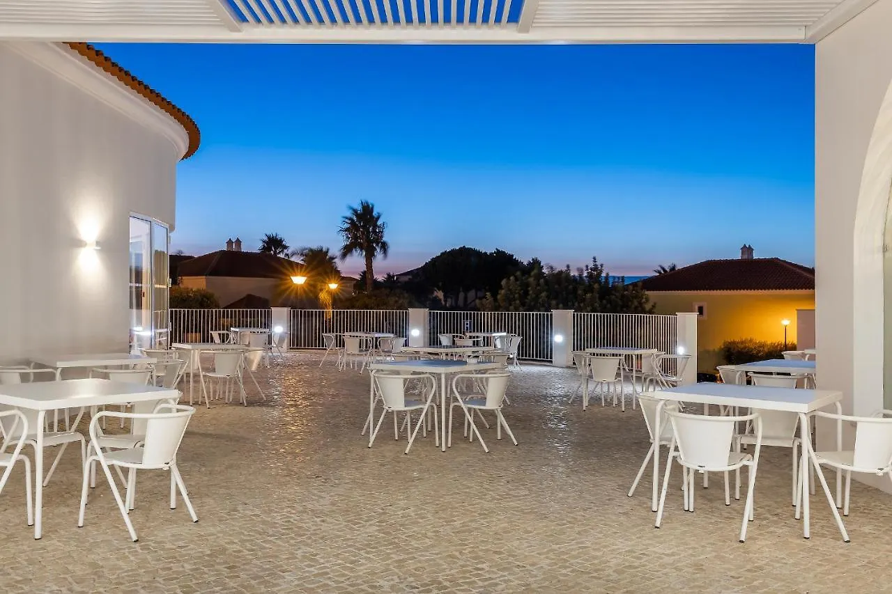 Eden Villas & Apartments Albufeira 4*,